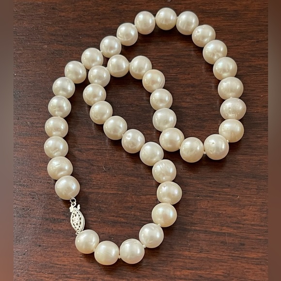 High quality cultured freshwater 11 mm pearl solid sterling silver necklace - Picture 5 of 12